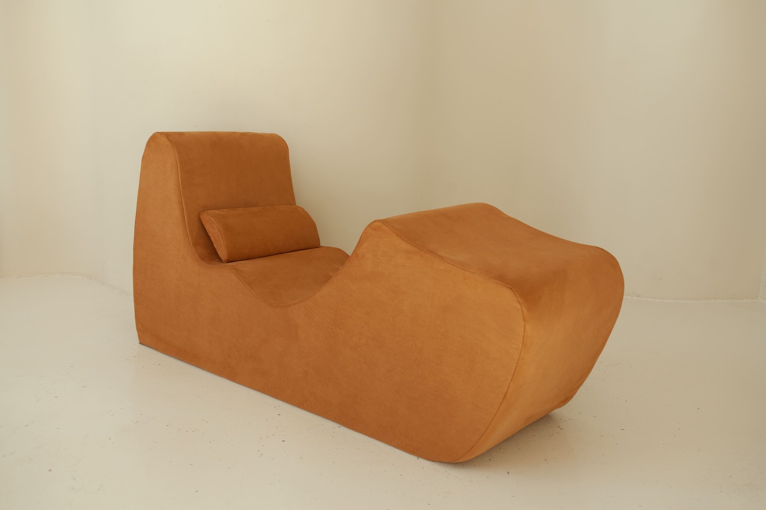 Бескаркасное кресло для отдыха "Невесомость"